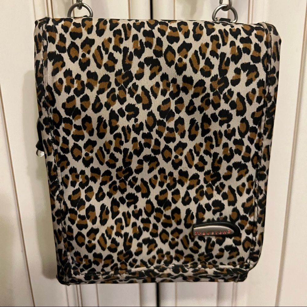 Travelers Cheetah divider bag